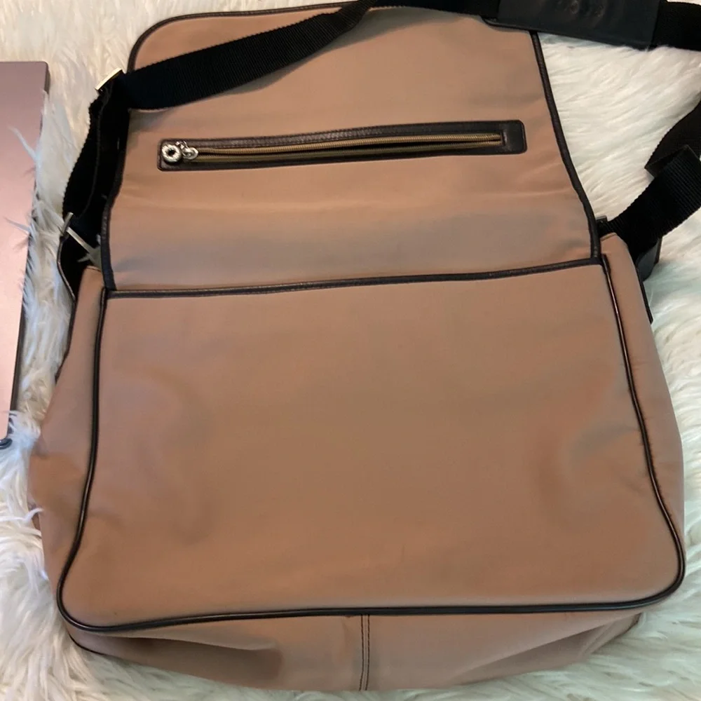 ECCO Bag can be for computer or anything else size 16” wide 12”